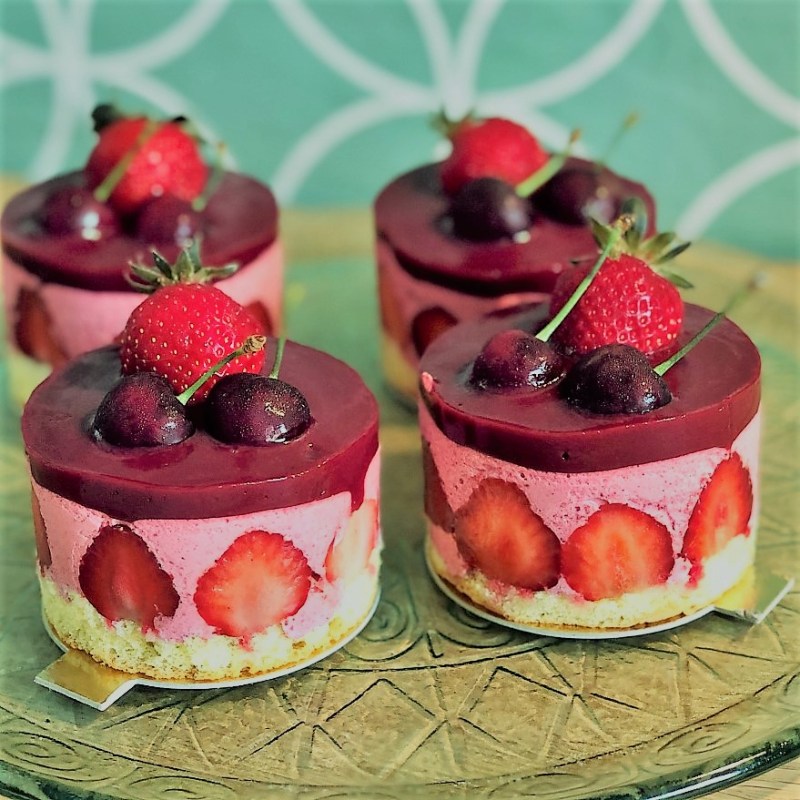 ENTREMETS AUX FRUITS ROUGES : La recette inratable, rapide et sans cuisson.