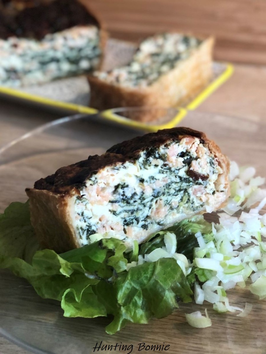 QUICHE AU SAUMON FUMÉ et ÉPINARDS FRAIS