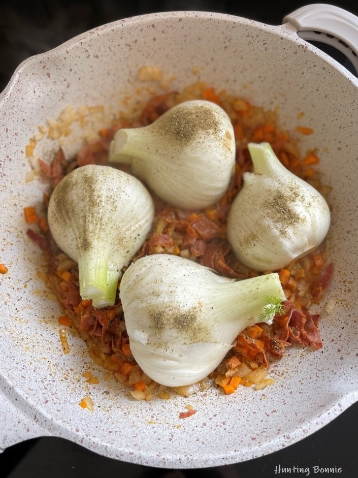 Cuisson de Fenouils Braisés au chorizo