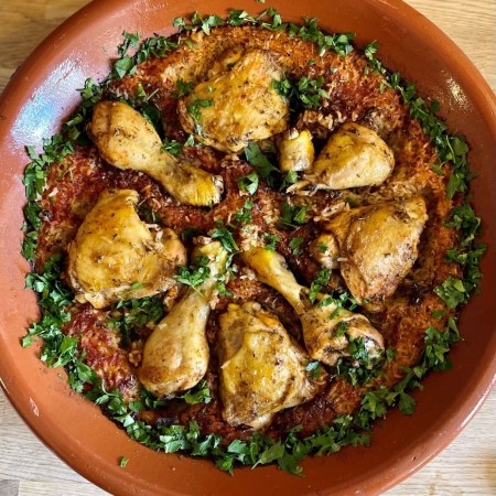 Poulet sur riz à la provençale