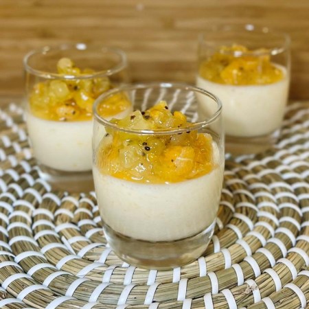 Mousse de clémentine, Brunoise de kiwi, mandarine et baies de Timut