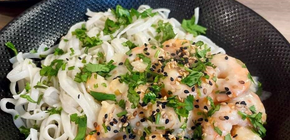 Crevettes sauce à l'ail, sésame et coriandre