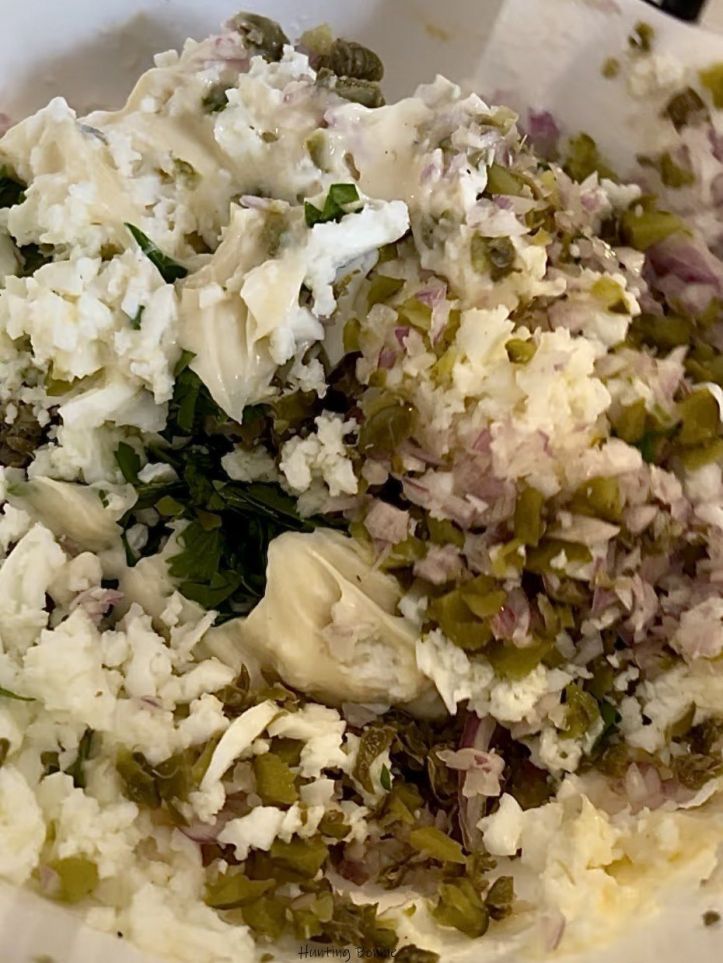 Préparation de la Sauce Gribiche