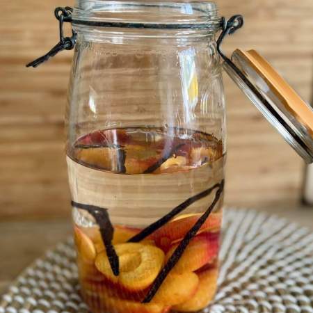 RHUM ARRANGÉ Abricot et Vanille