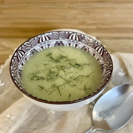 Soupe de chayote aux fanes de fenouil