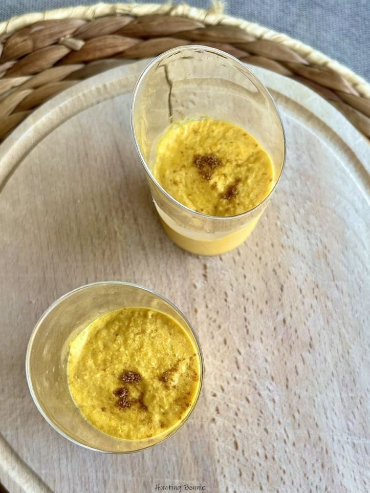 Crème de carottes rôties au cumin, miel et sésame 