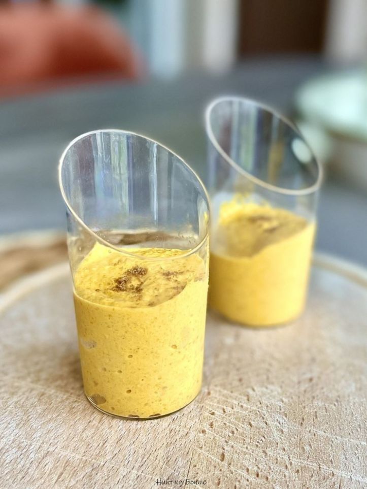 Crème de carottes rôties au cumin, miel et sésame