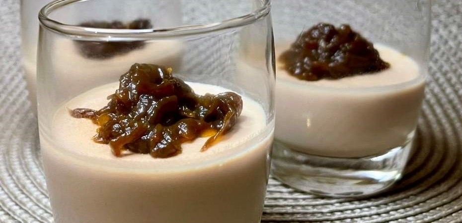 PANNA COTTA SALÉE mousse de canard, porto et piment d’Espelette