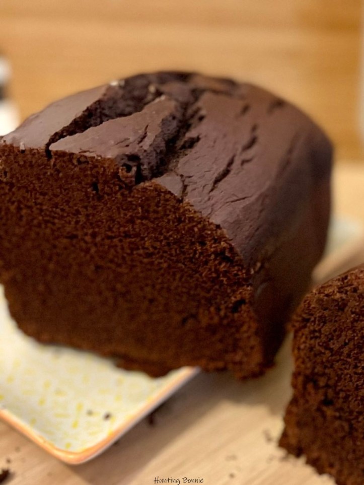 Découpe du Gâteau au cacao à la Machine à pain (MAP)