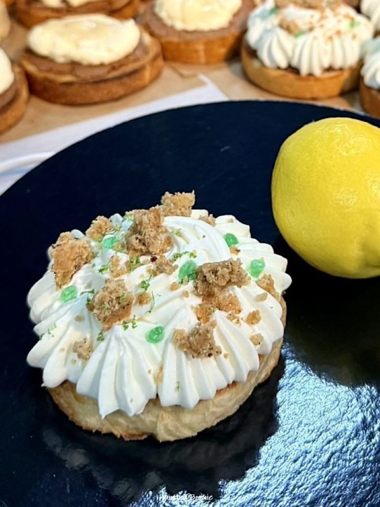 John Lemon - Nathalie Cahet & John Gonot- Cook Shop